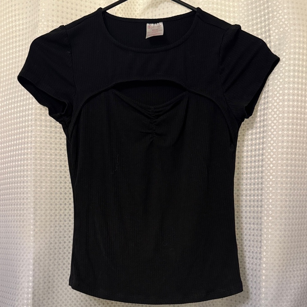 No Boundaries Black Short Sleeve Top